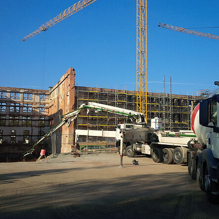 IMG_20160503_075856_Zentrale Universität