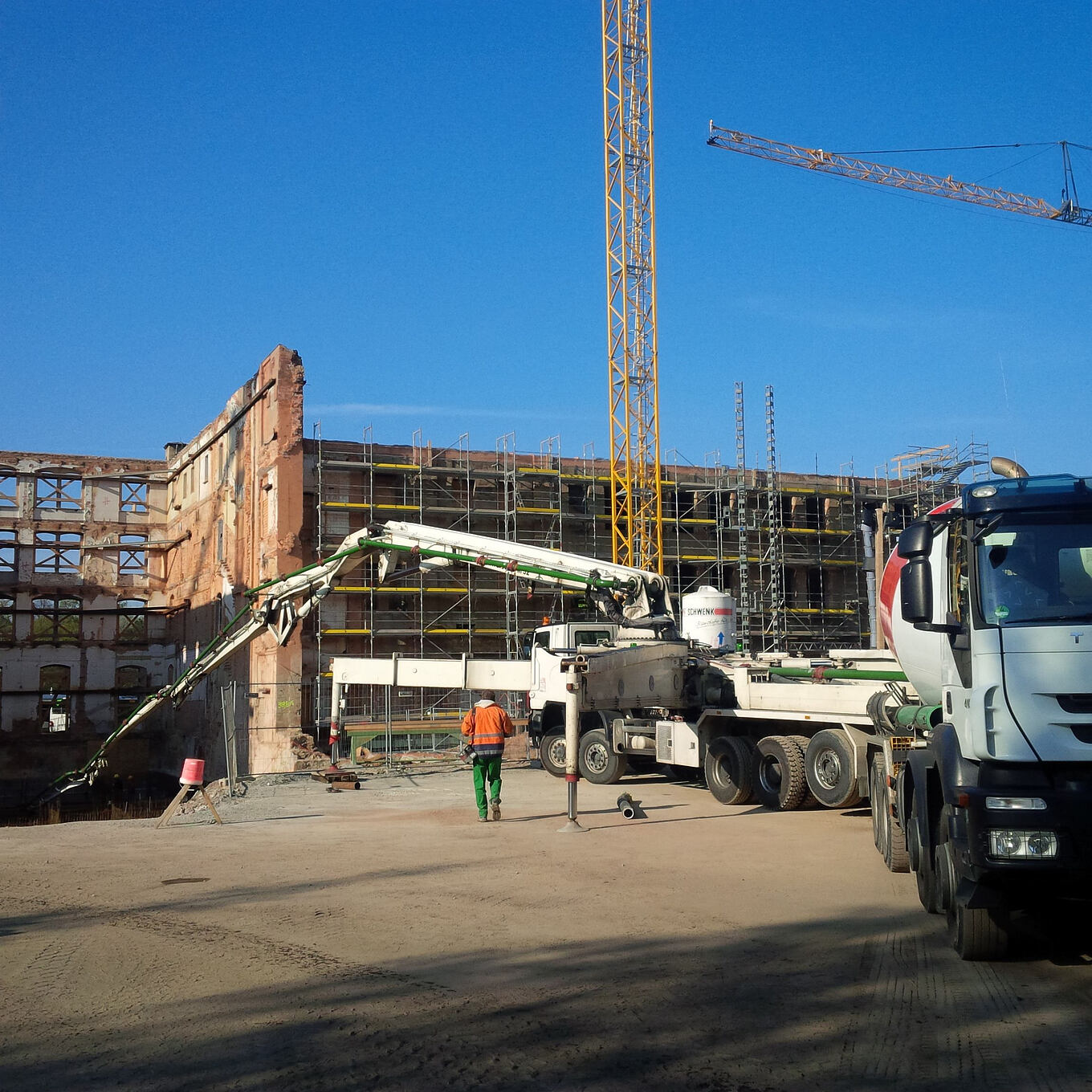 IMG_20160503_082746_Zentrale Universität