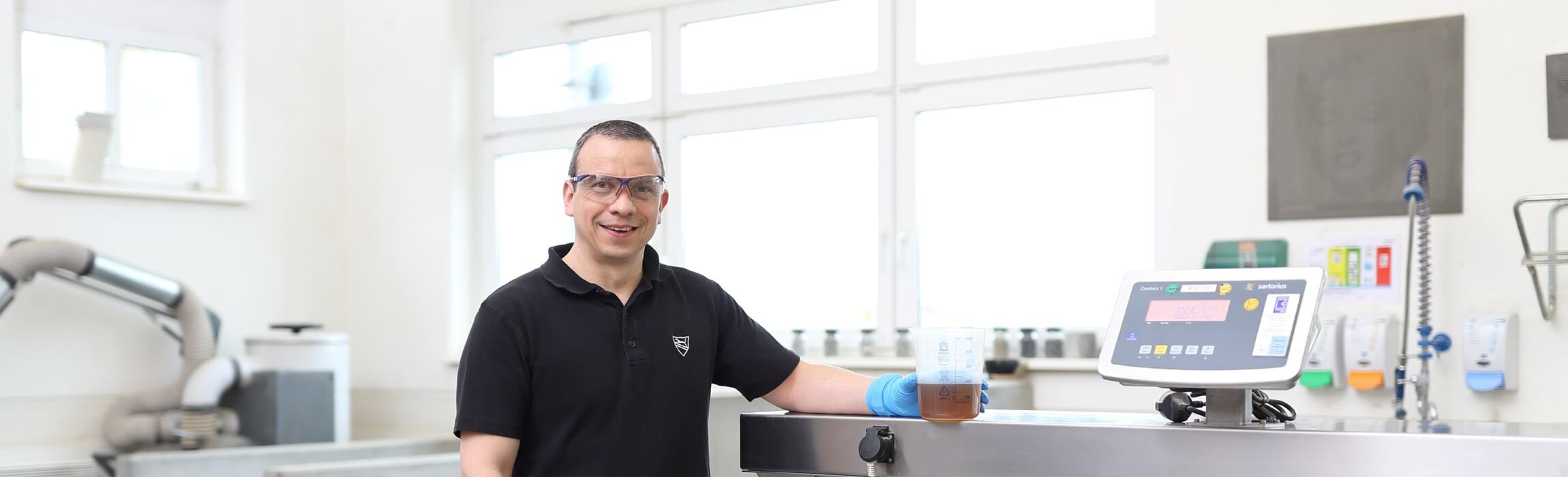 Fach- und Führungskraft_Bach Thomas_Laborleiter Bericht Format 2 - Kopie