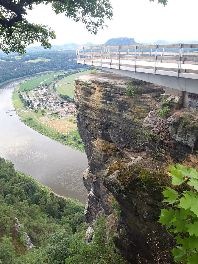 Baustellenbericht „Schwebende Aussichtsplattform im Elbsandsteingebirge“