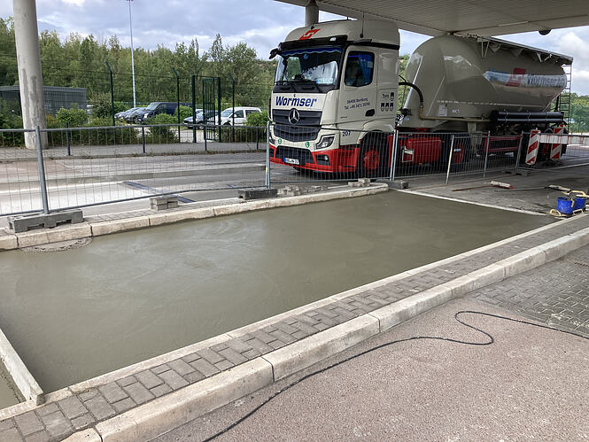 Sanierung der Werkseinfahrt Werk Bernburg